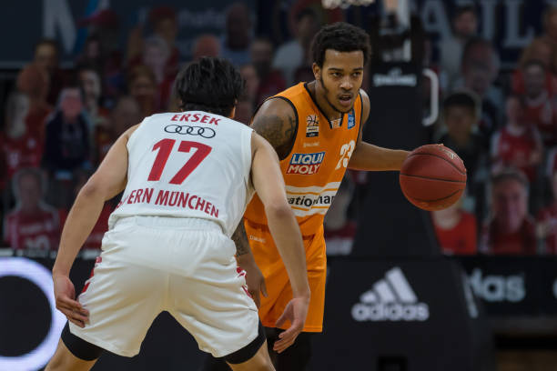 也体现了他 也体现了他