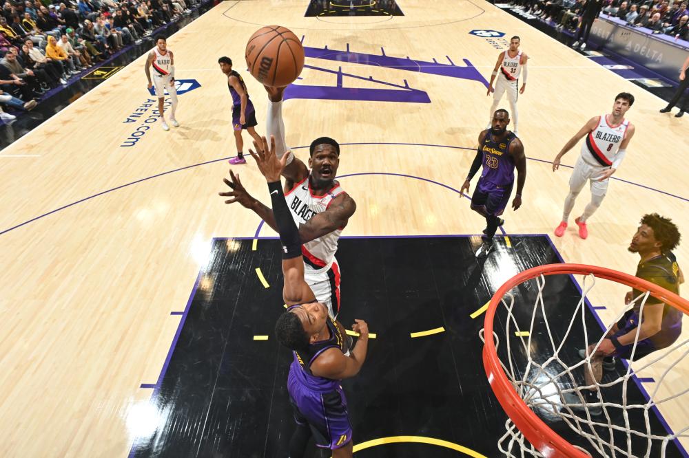 尼足球的现 尼足球的现